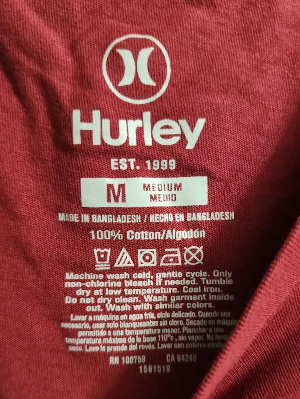 Hurley Men's Maroon Graphic Tee with Black Logo